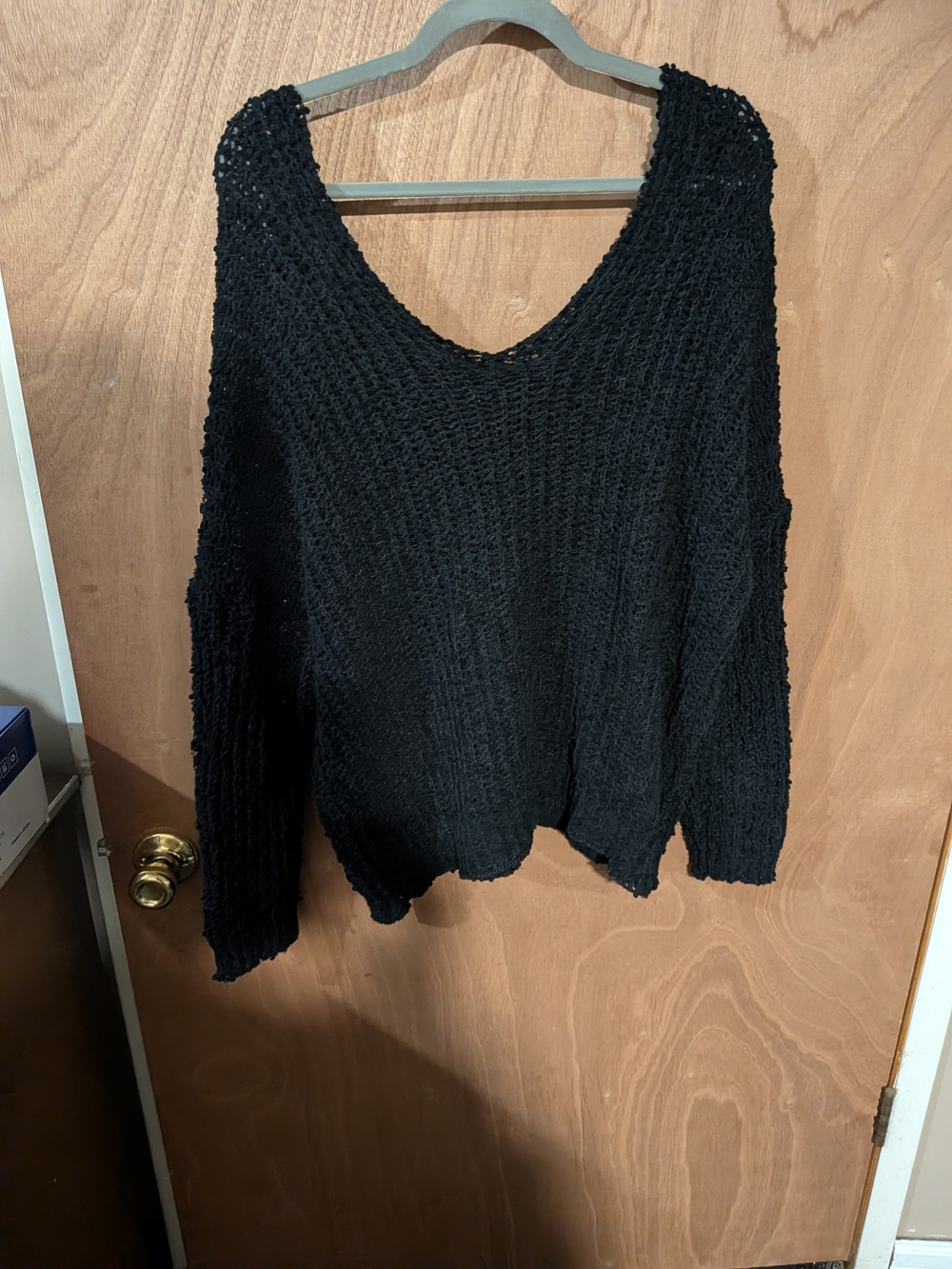 Womens Black V-Neck Chunky Knit Sweater